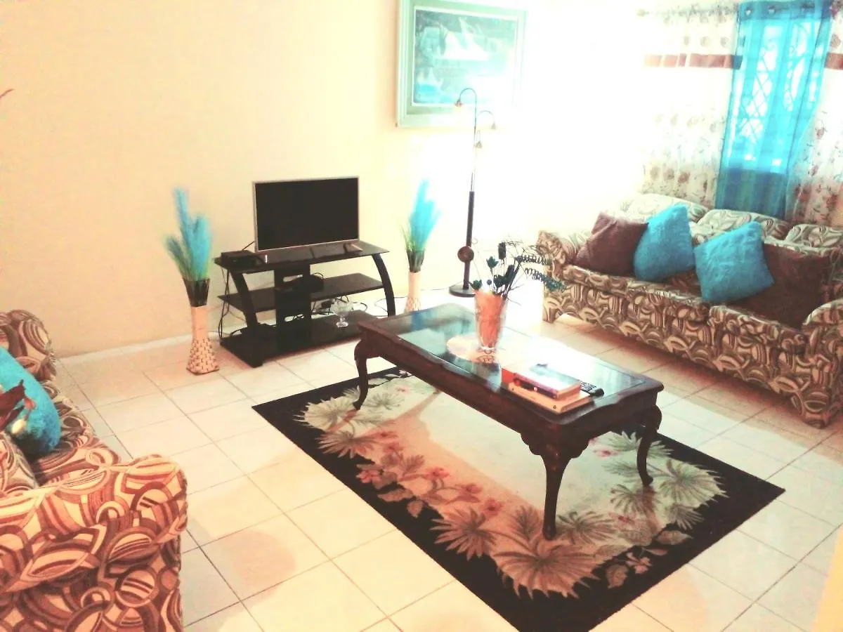Happy And Comfortable Home Бухта Монтего 0*,  Ямайка